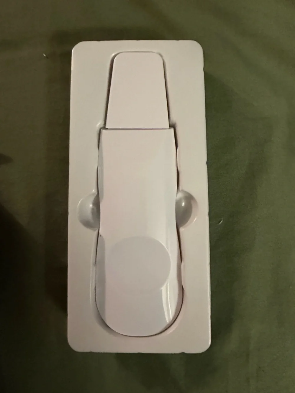 Moisturizing & Clean Facial Beauty Apparatus - White